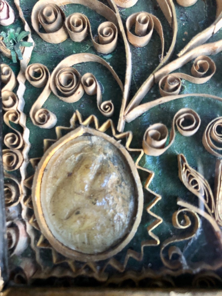 Agnus-dei Reliquary Frame-photo-5