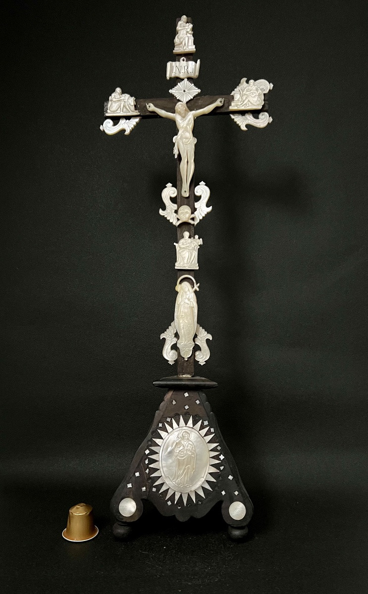Holy Land Crucifix - Late 18th / Early 19th Century -photo-1