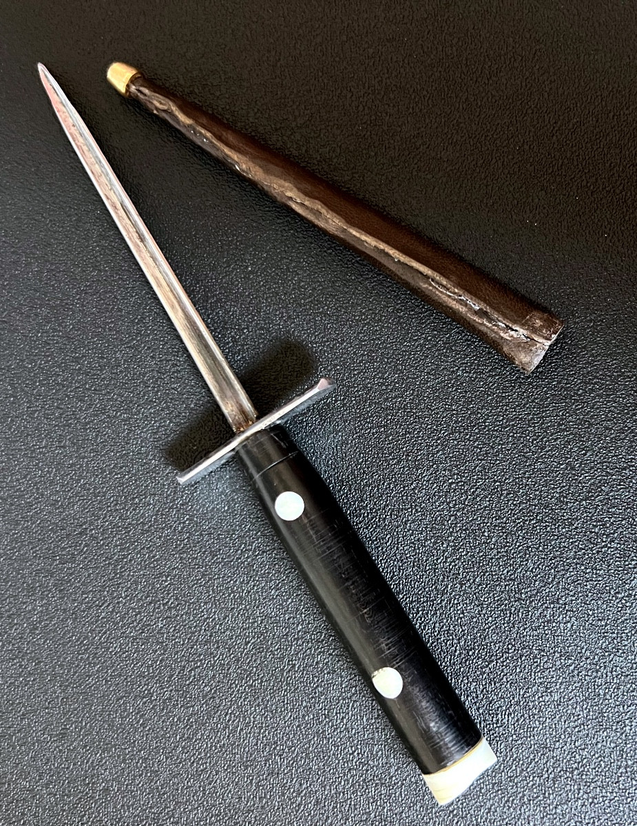 Virtue Dagger - 19th Century 