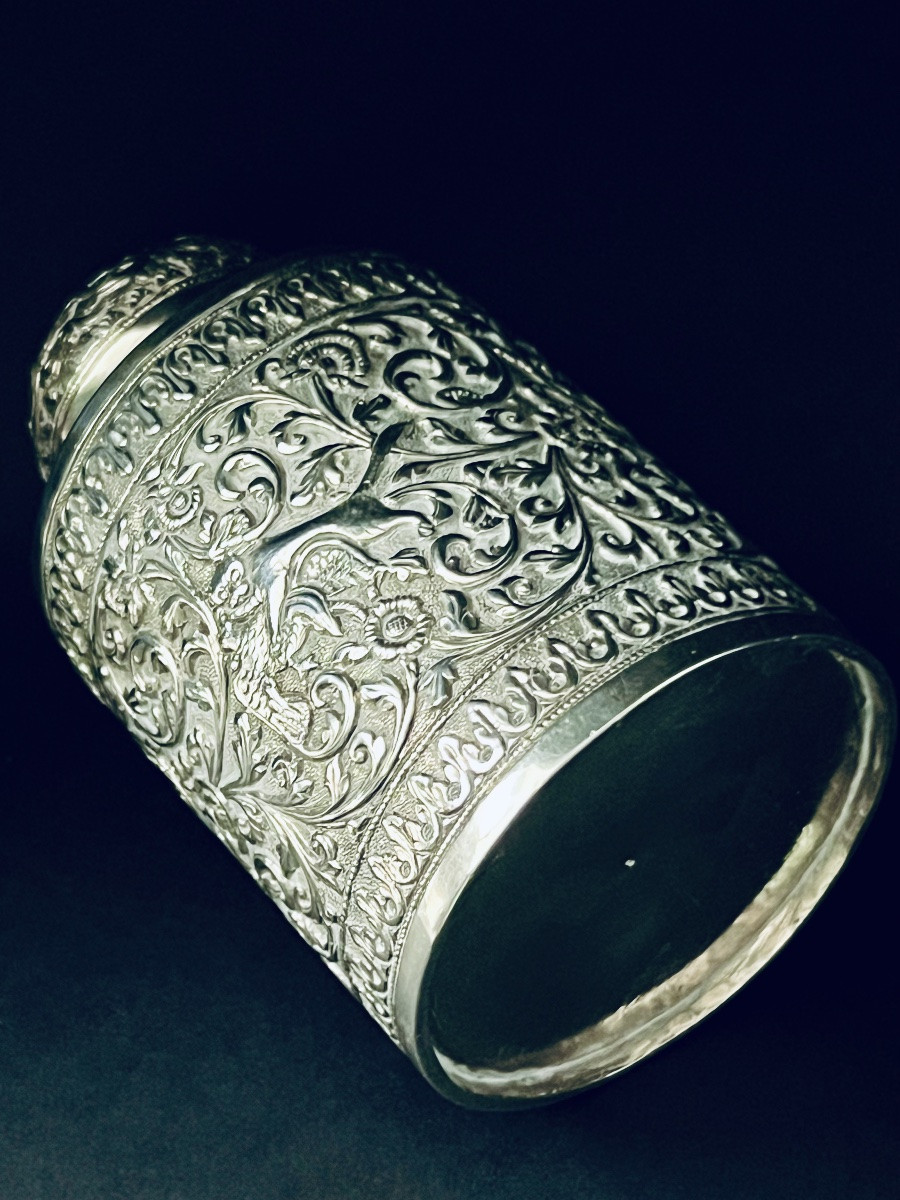 Embossed Silver Box - Animal Hunting Scene - 19th Century -photo-1