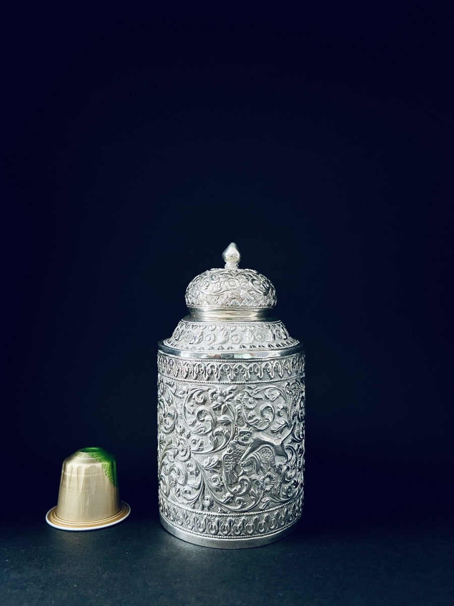 Embossed Silver Box - Animal Hunting Scene - 19th Century -photo-2