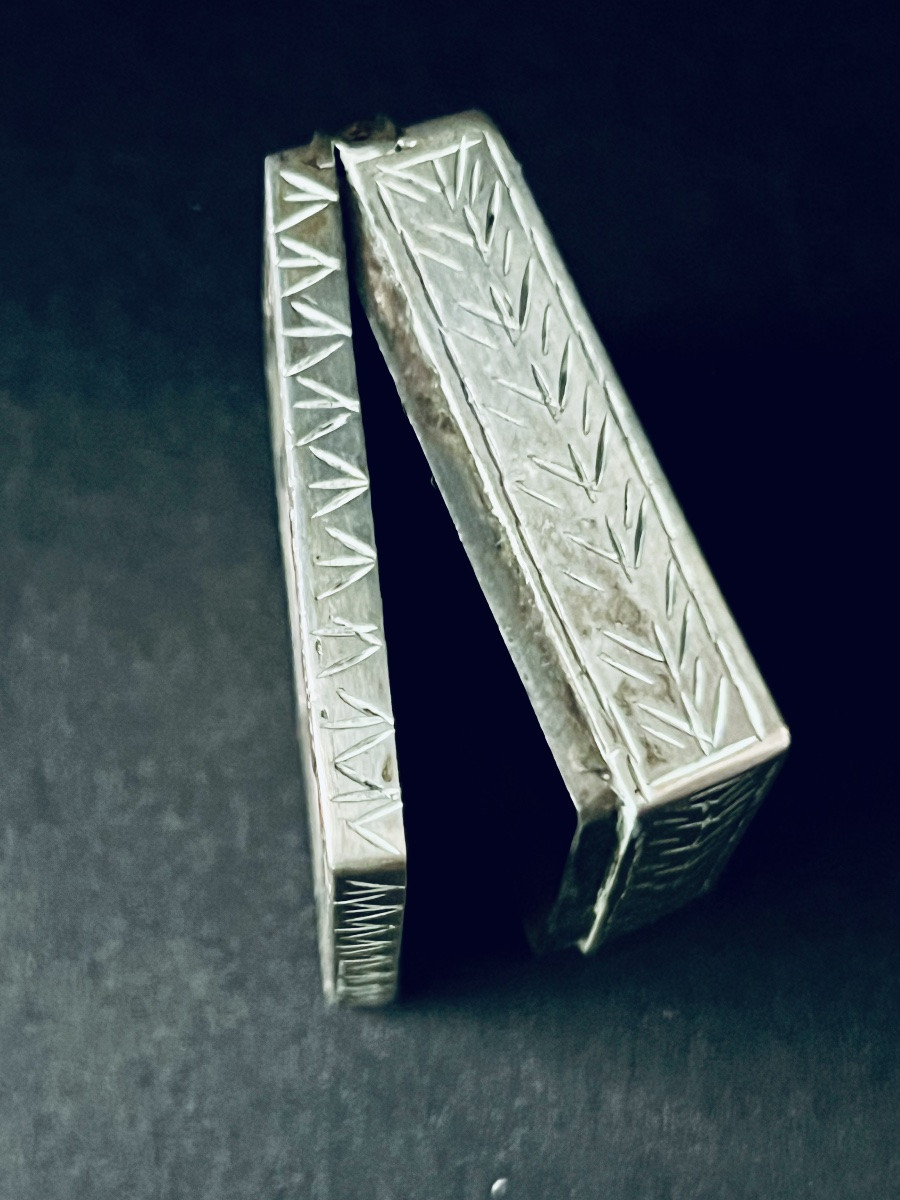 Pilulier en Argent - La Vierge et l’Enfant - XIXè -photo-5