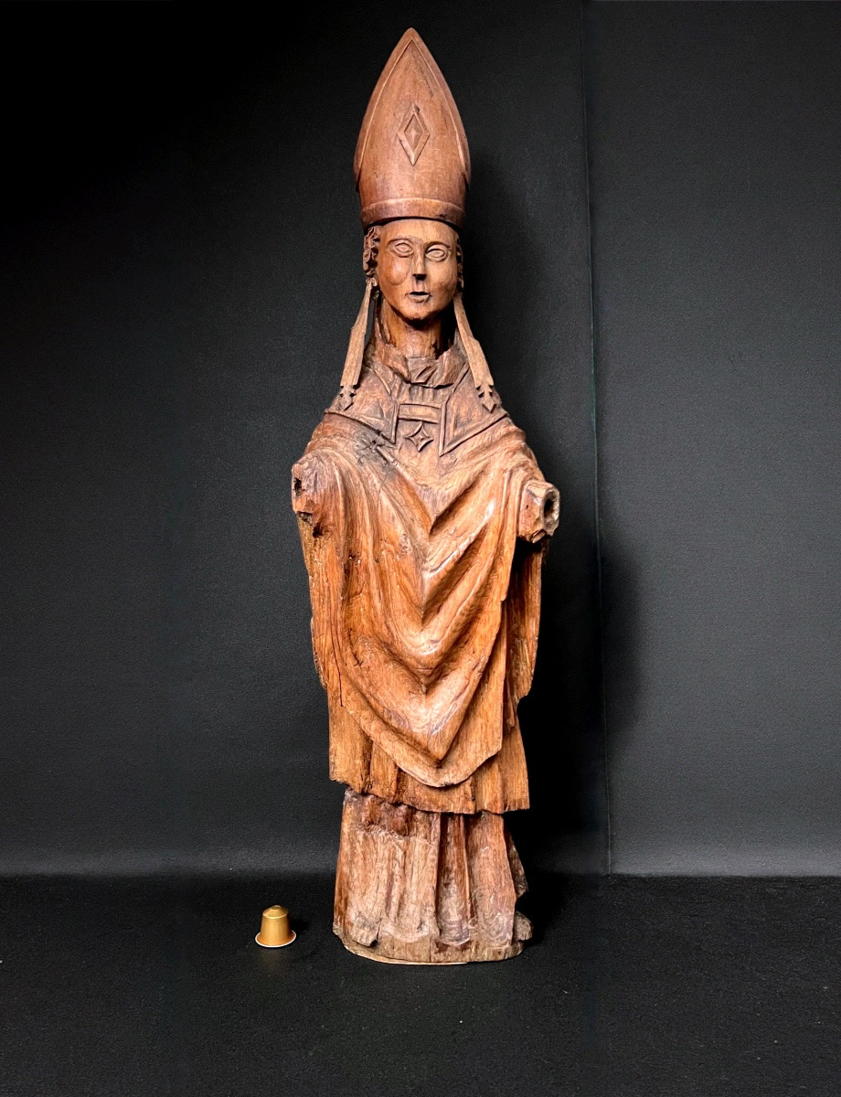 Statue gothique en bois représentant un évêque – XIVe / XVe siècle-photo-3