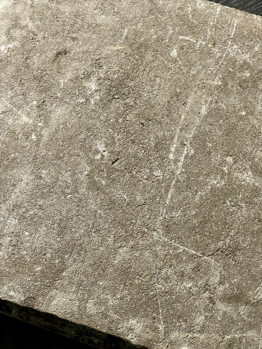 Marble Altar Slab With Engraved Cross – Relic Container-photo-8