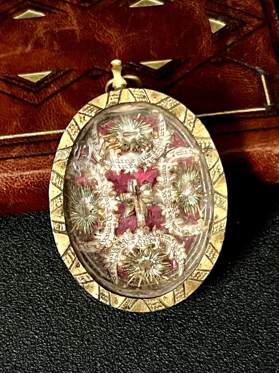 Gold Reliquary With Relic Of  The True Cross And The Passion Of Dnjc , 18th Century - Italy