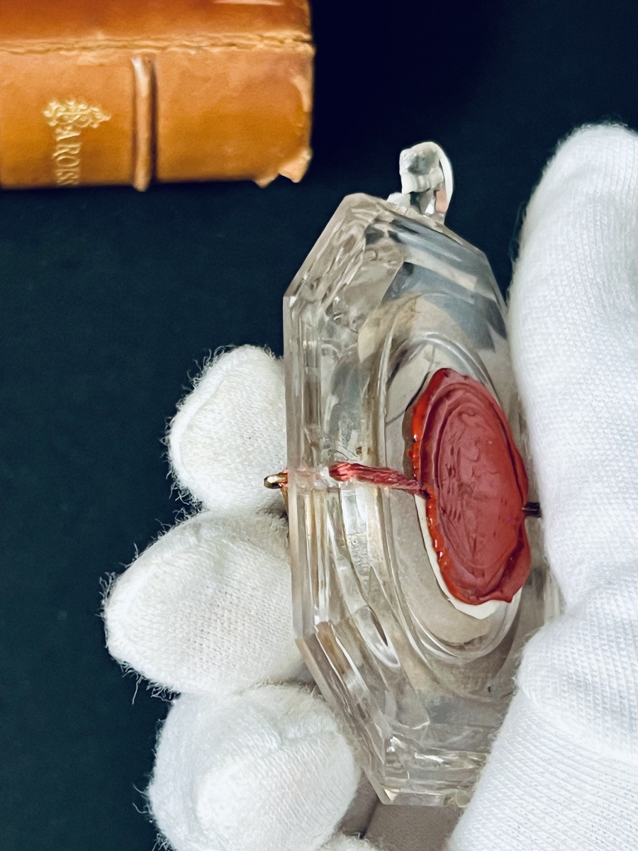 Reliquaire de la Vraie Croix – cristal taillé et papierolles – XIXe siècle-photo-7