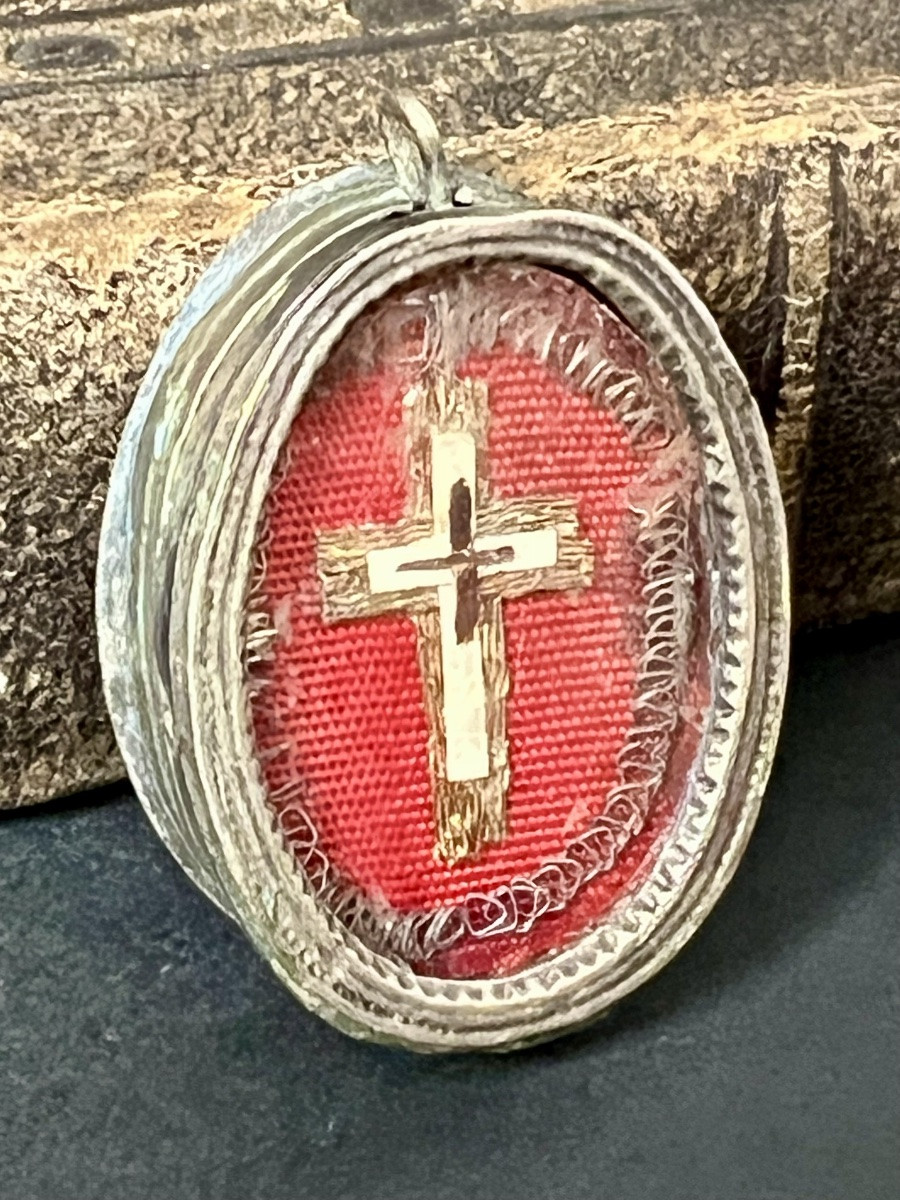 Reliquary Medallion Of The Holy Cross -photo-7