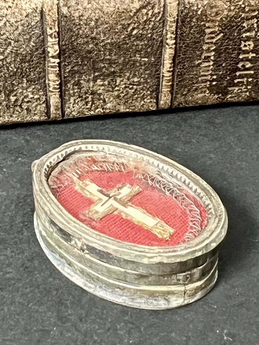 Reliquary Medallion Of The Holy Cross -photo-8