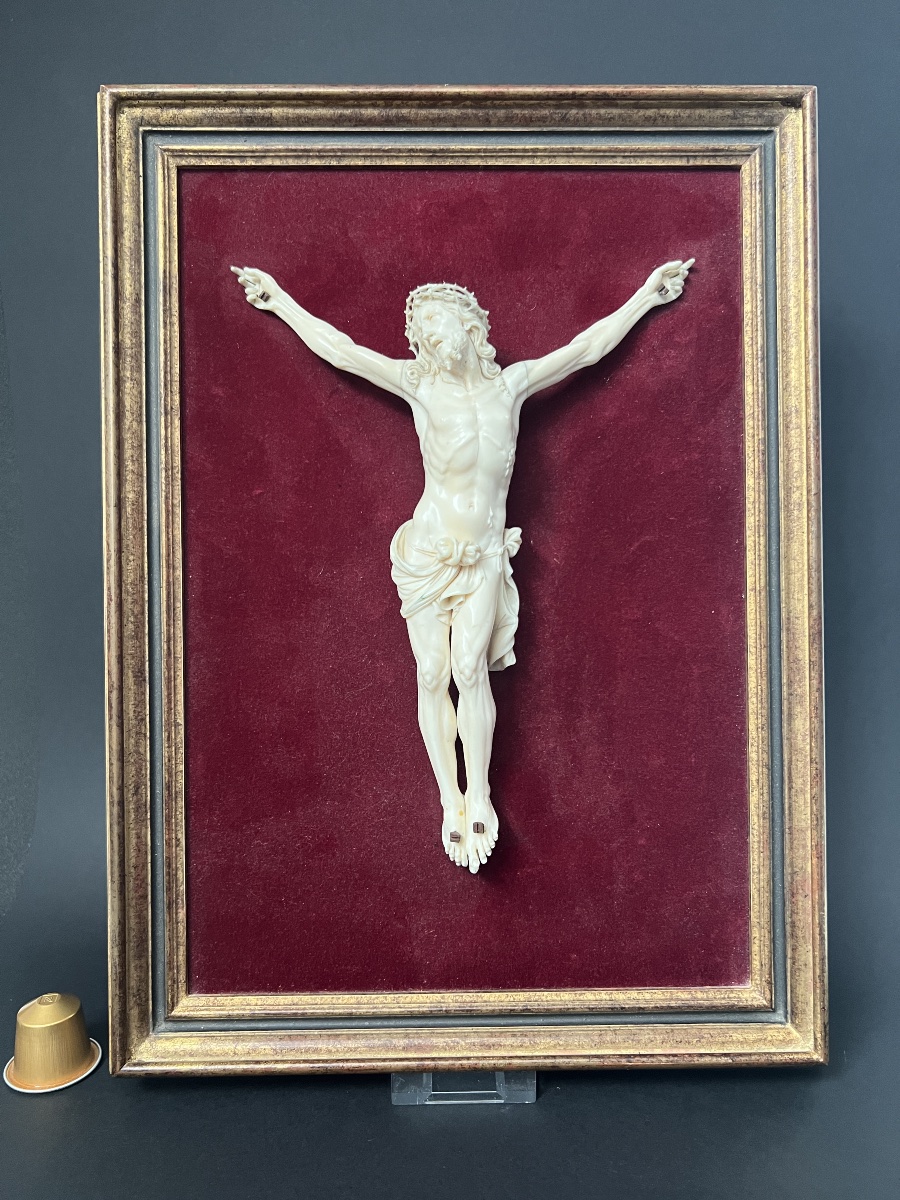 Carved Ivory Christ, Italy, 17th-18th Century + Cites-photo-1