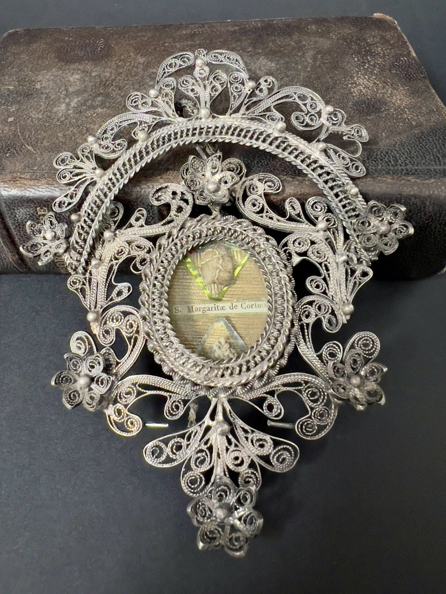 Filigree Silver Reliquary – Relic Of Saint Margaret Of Cortona, 18th Century-photo-1