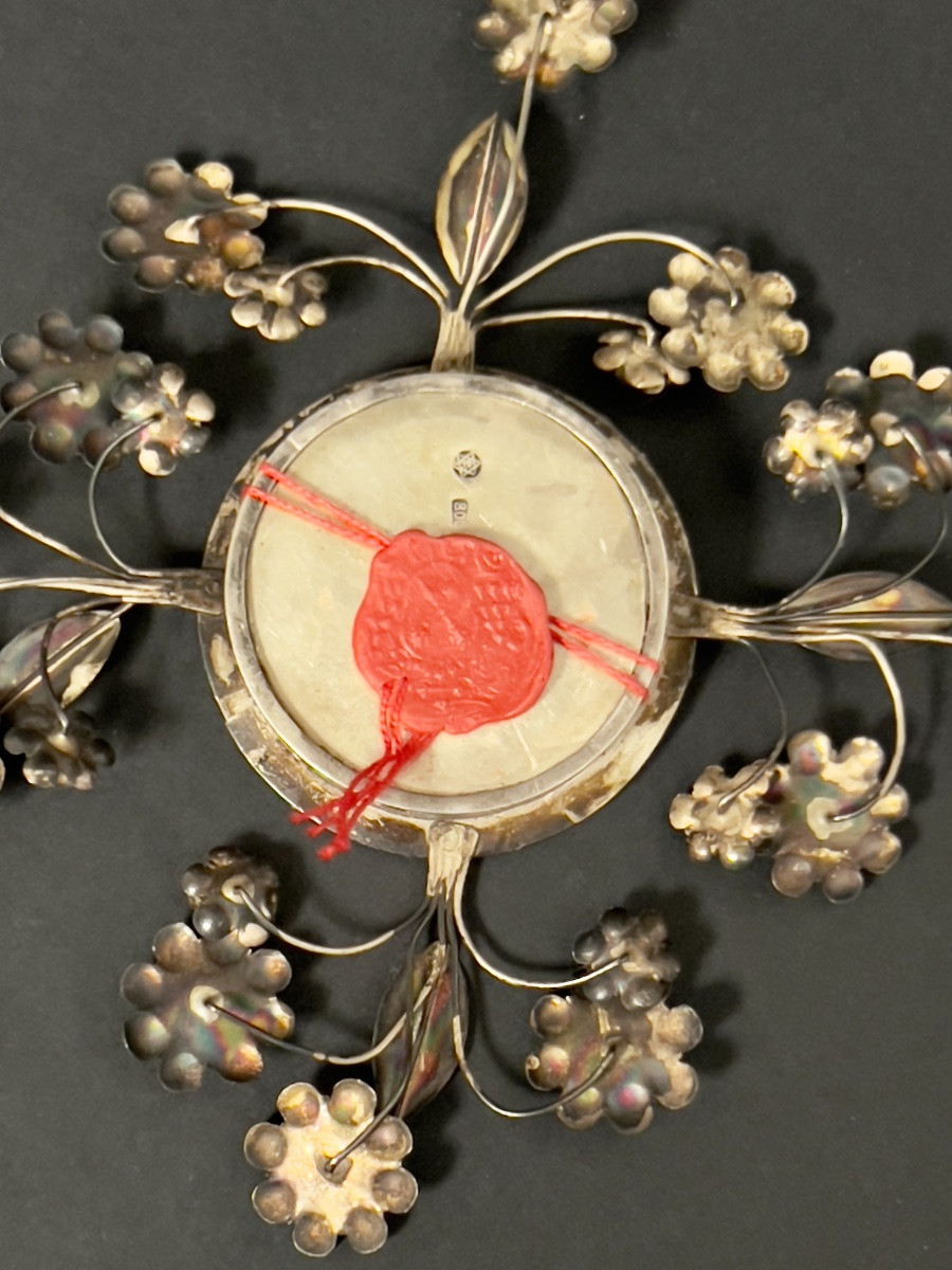 Reliquaire en argent ajouré – relique de Saint Pantaléon, XIXe siècle-photo-3