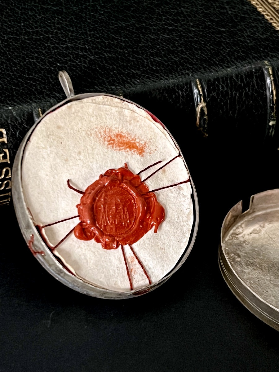 Reliquaire des Douze Apôtres et du Saint Sépulcre de Jésus-Christ-photo-2