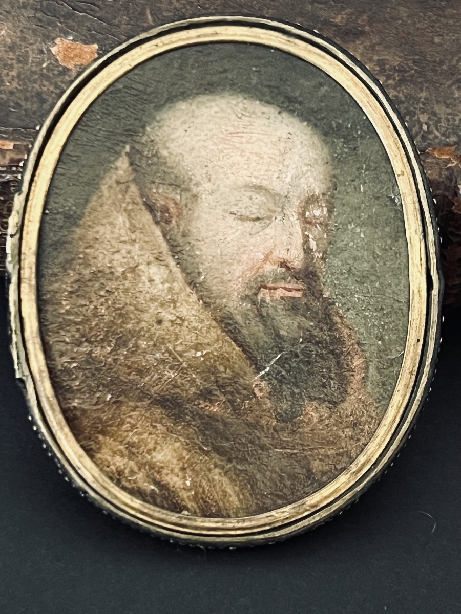 Miniature religieuse ovale représentant un moine capucin en prière,  XVIIIᵉ 