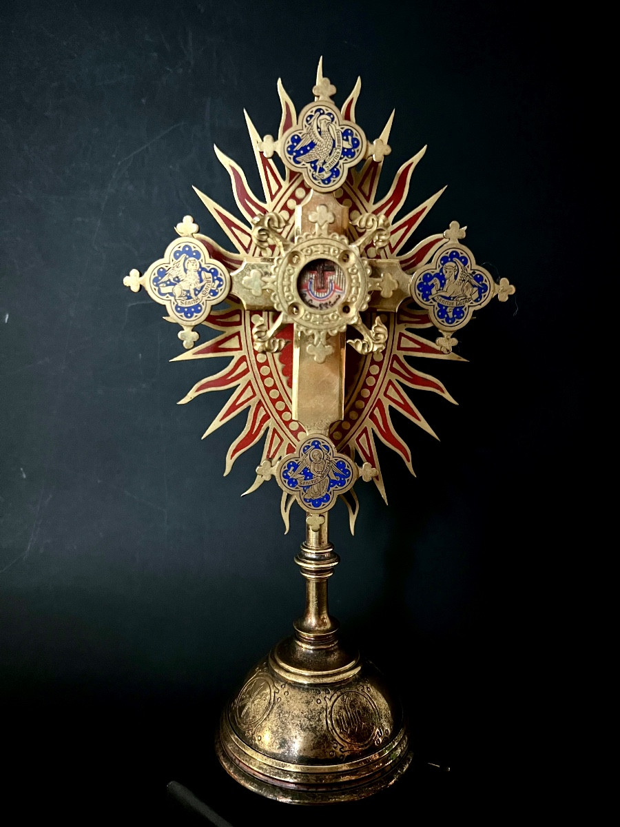 Monstrance-reliquaire néogothique aux Évangélistes – avec relique de la Vraie Croix