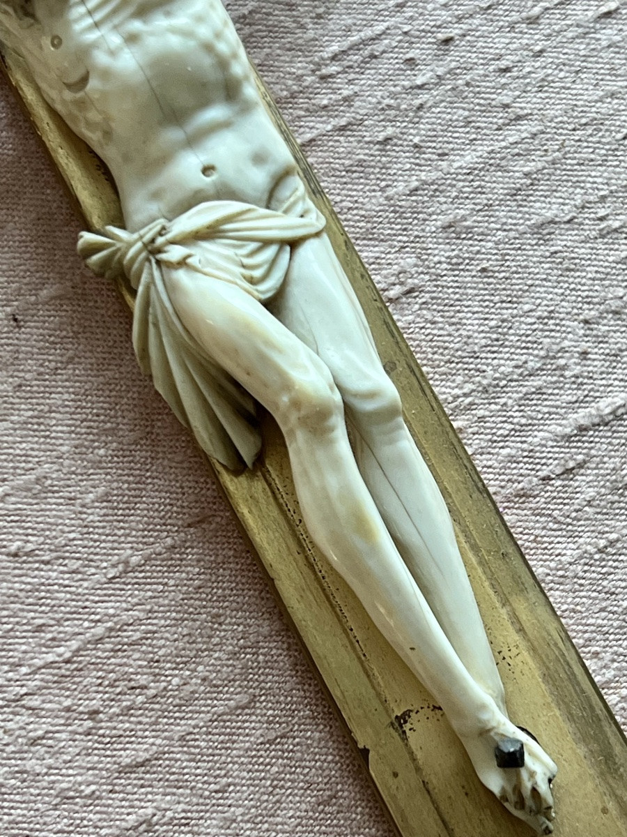 Important Christ On The Cross In A Carved Baroque Frame - 18th Century - Italy-photo-3