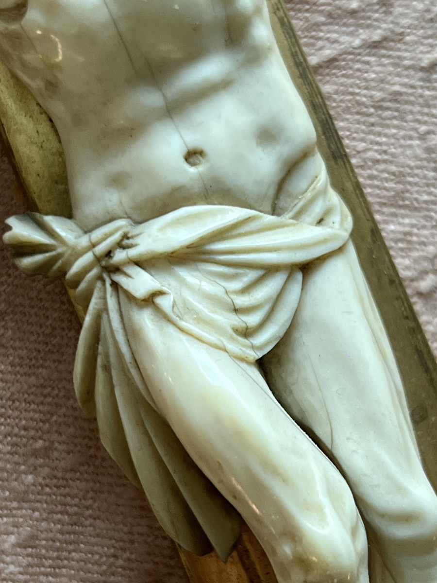 Important Christ On The Cross In A Carved Baroque Frame - 18th Century - Italy-photo-6