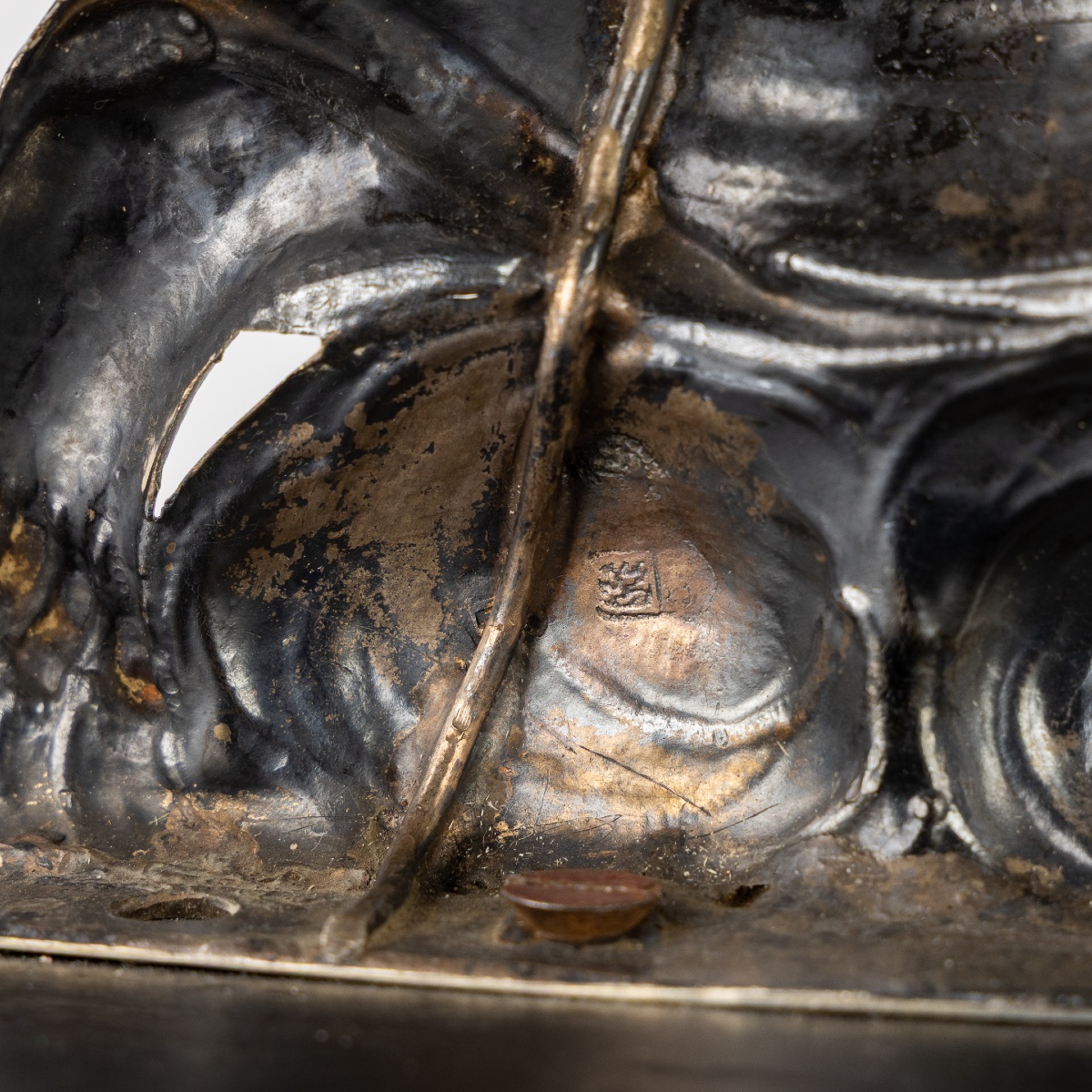 Exceptional Pair Of Silver  Ceroferous Angels Or  Candle-bearing Angels – Brussels, 1681–1682 -photo-7