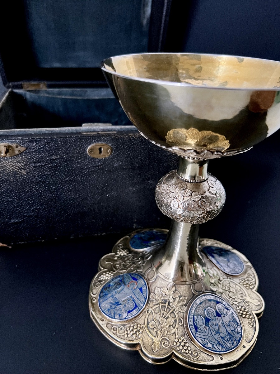 Calice d’ordination en argent vermeil, émaux champlevés – Europe centrale, daté 1920-photo-2