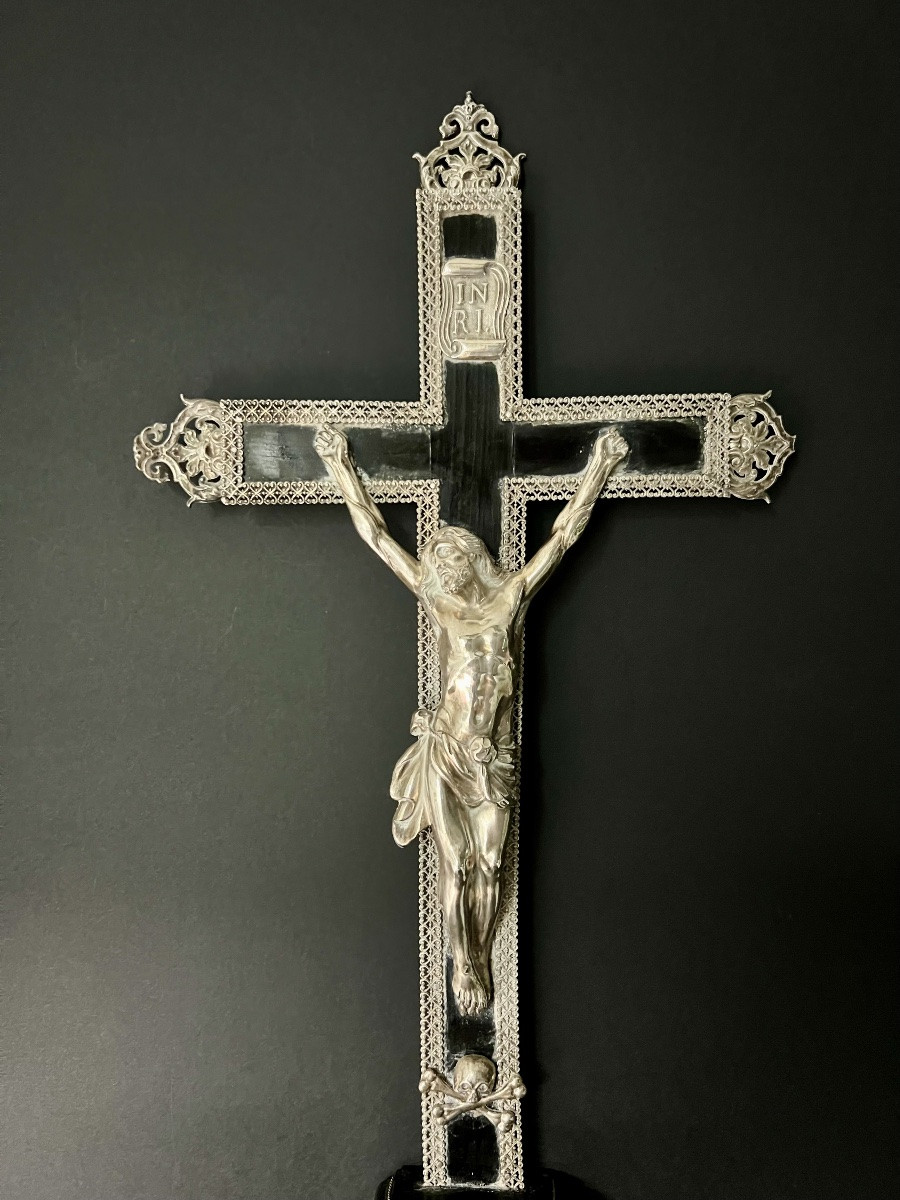 Reliquary Crucifix For Altar In Ebonized Wood And Massive  Silver – 19th Century-photo-1