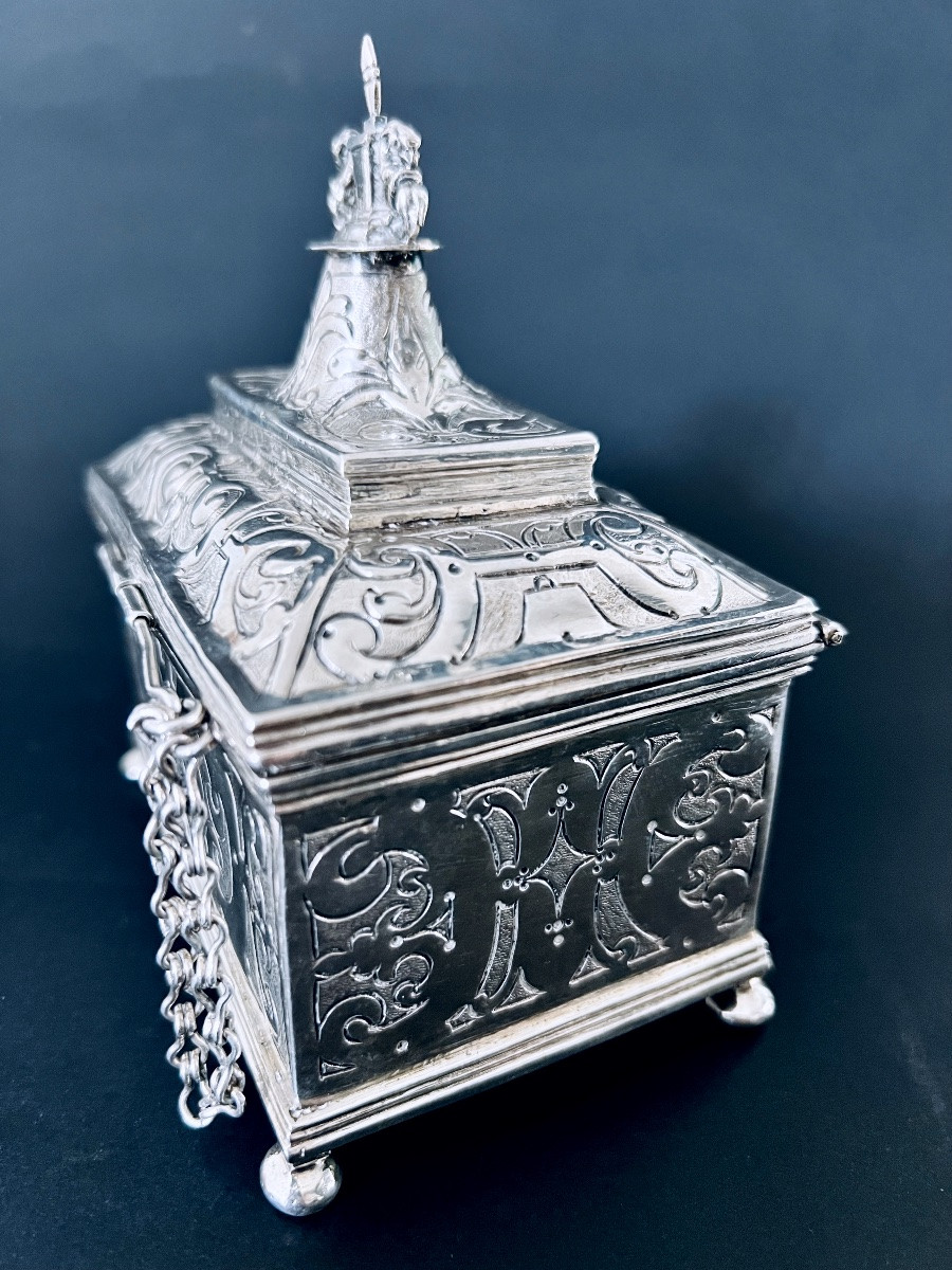 A Rare Silver Religious Reliquary Casket From Barbastro (aragon), Circa 1600–1625 - Spain.-photo-3