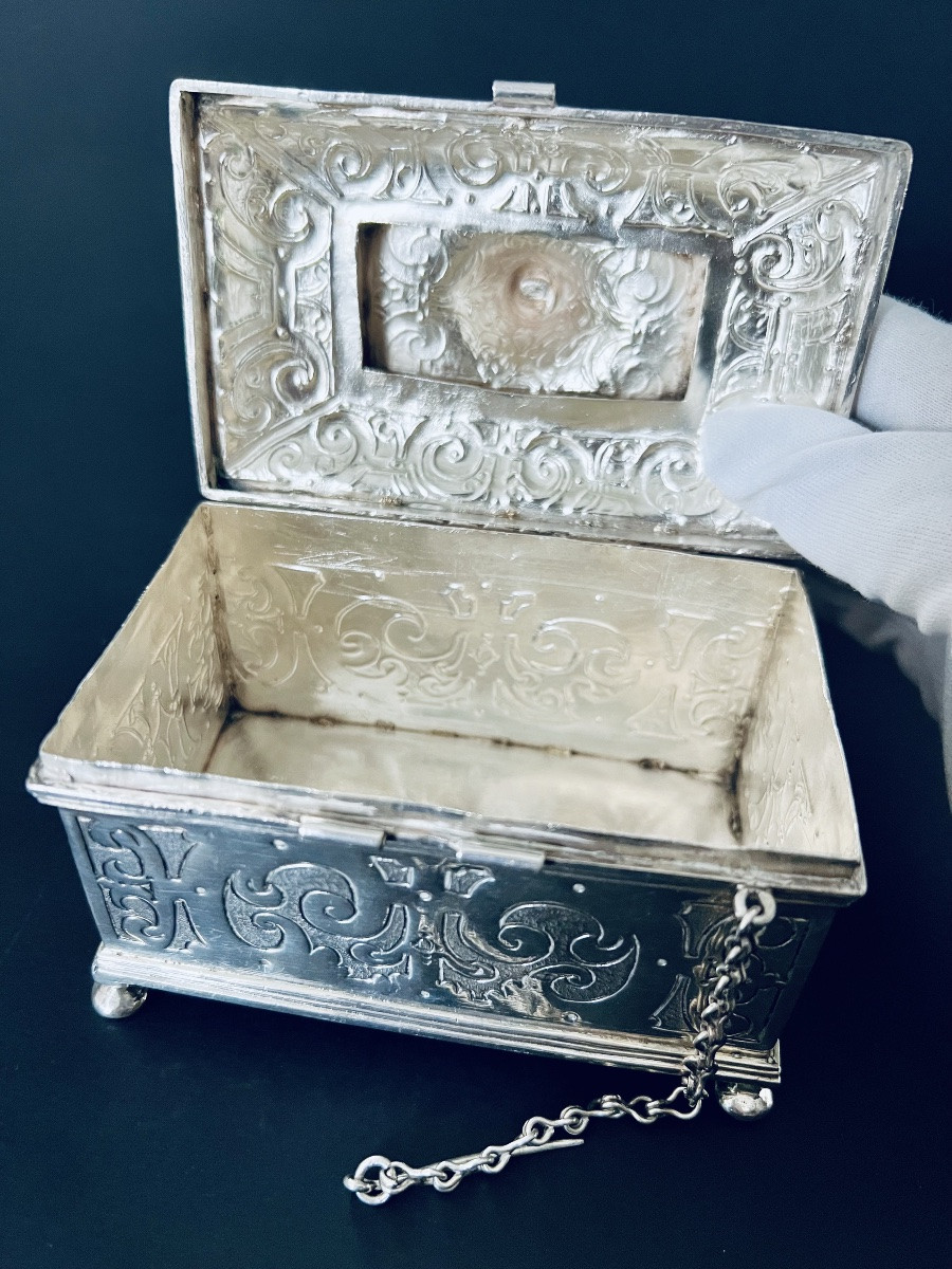 A Rare Silver Religious Reliquary Casket From Barbastro (aragon), Circa 1600–1625 - Spain.-photo-2