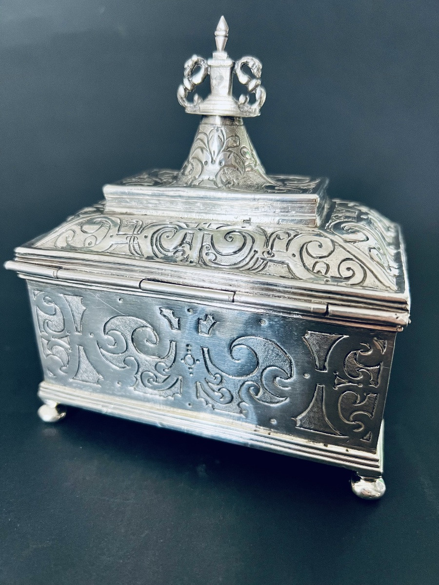 A Rare Silver Religious Reliquary Casket From Barbastro (aragon), Circa 1600–1625 - Spain.-photo-4