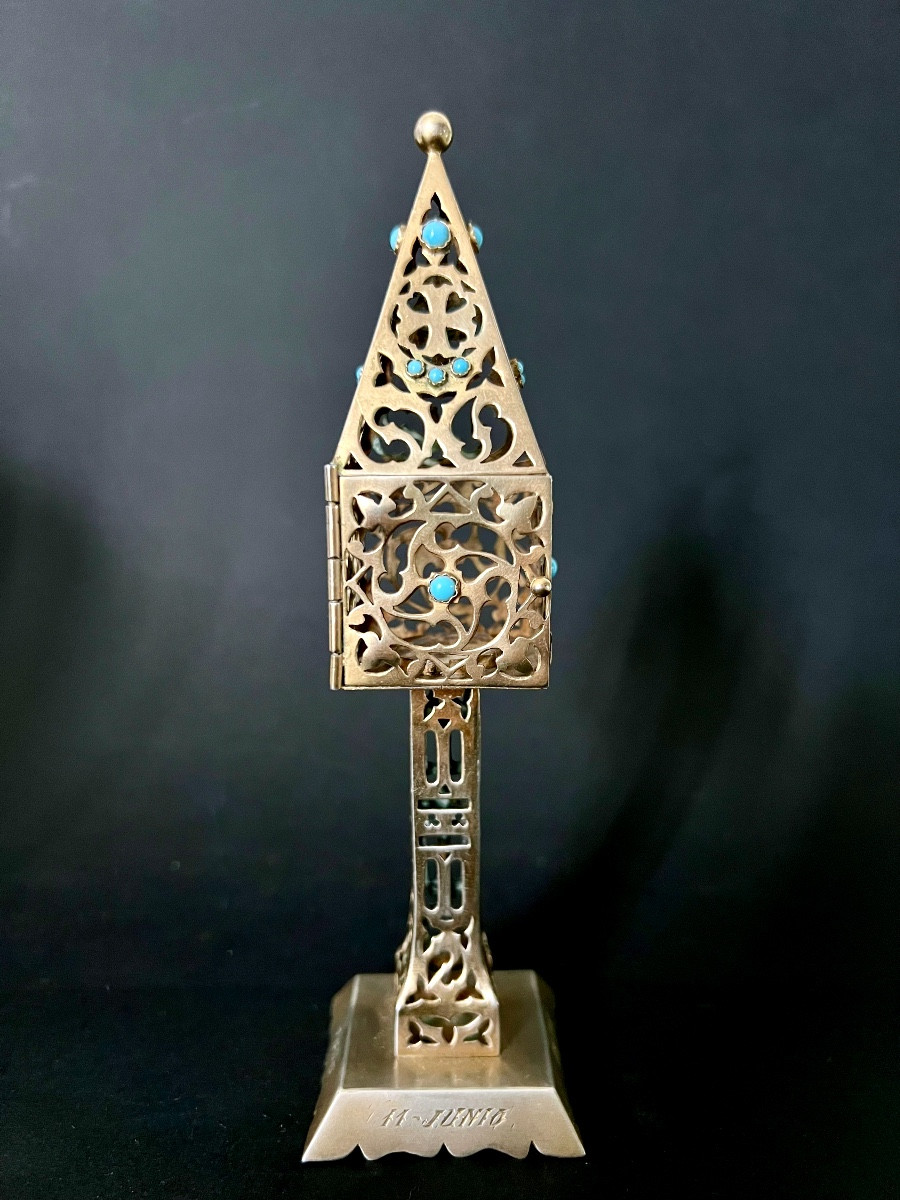 Portable Neo-gothic Commemorative Reliquary – Buenos Aires 