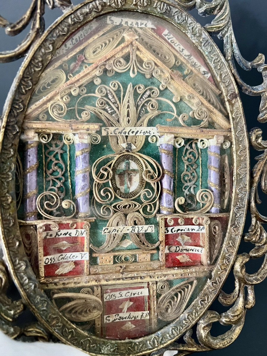 Large Oval Reliquary – Ex Ligno Crucis And Relics Of Saints (18th Century) - Italy-photo-1