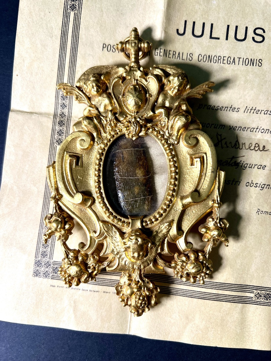  Reliquaire en bronze doré avec relique de Saint André-Hubert Fournet, authentique de 1928-photo-1