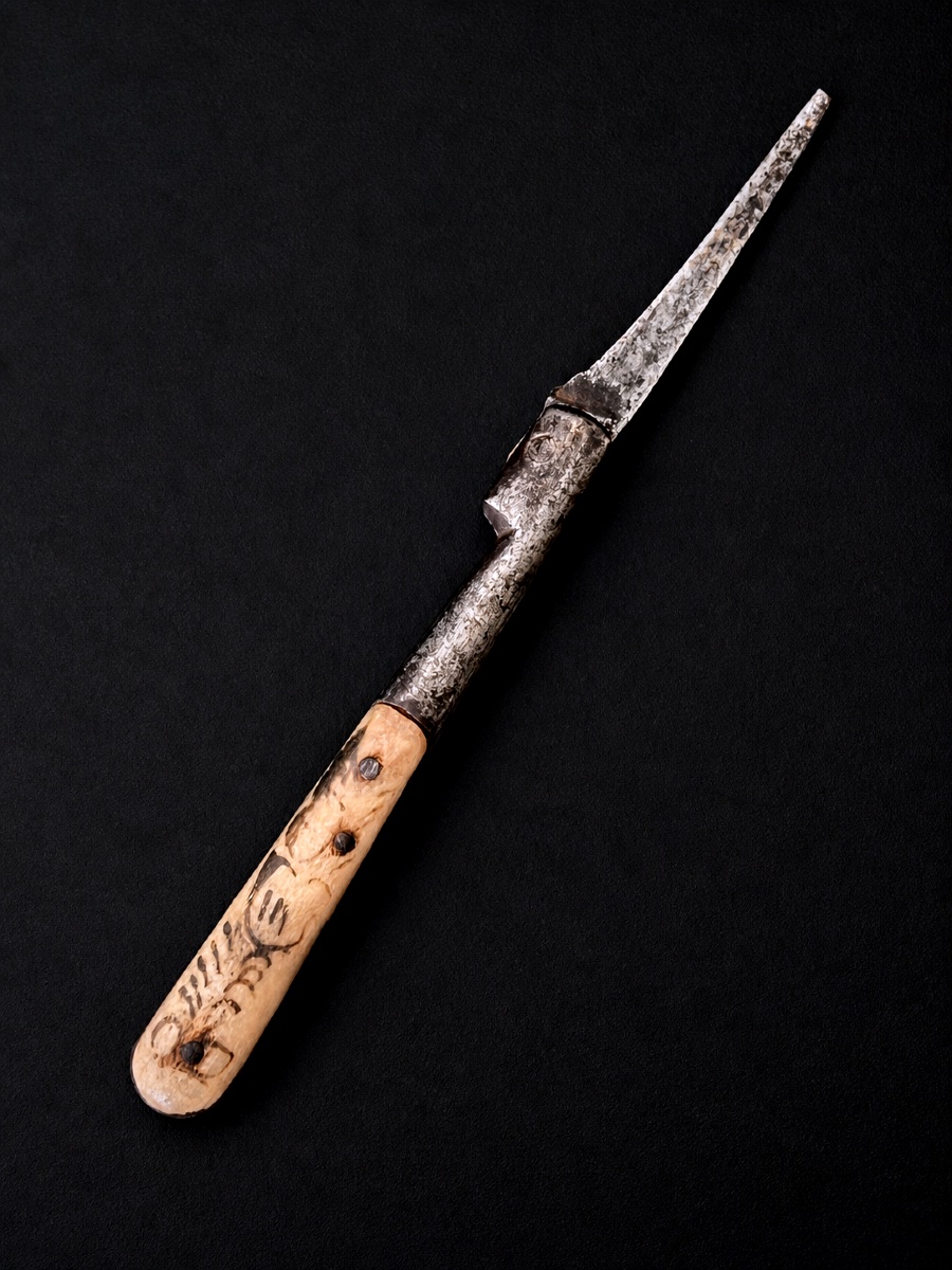 Antique Folding Knife With Engraved Bone Handle - 18th Century-photo-2