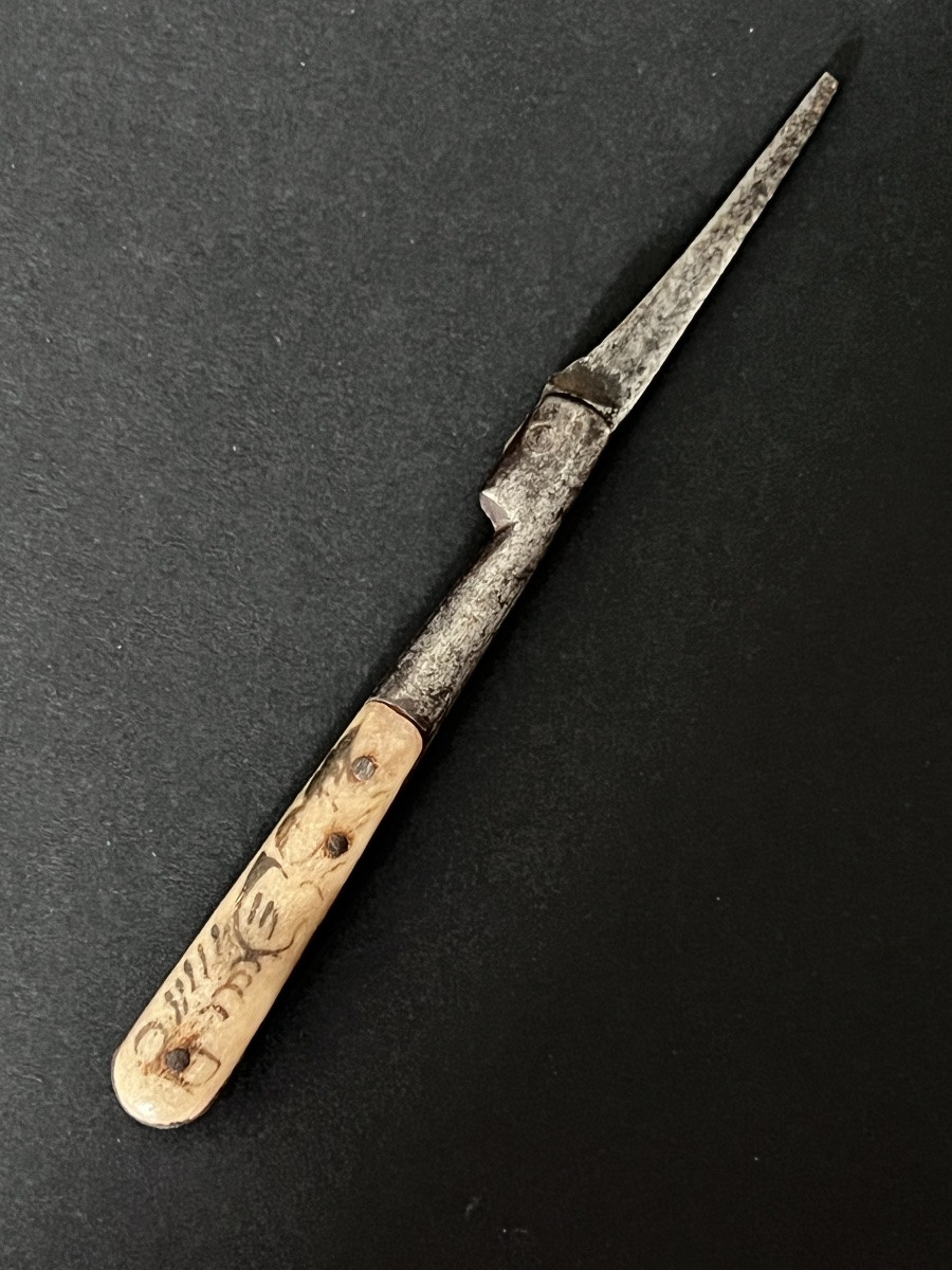 Antique Folding Knife With Engraved Bone Handle - 18th Century-photo-5