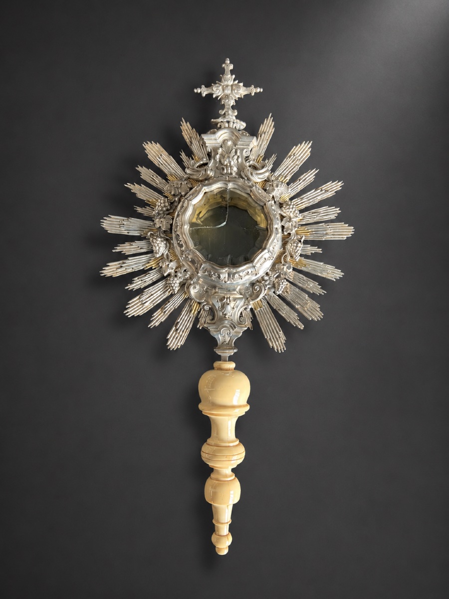 Processional Sun Monstrance In Silver And Ivory – Naples, C. 1799 & 19th Century - Cities-photo-2