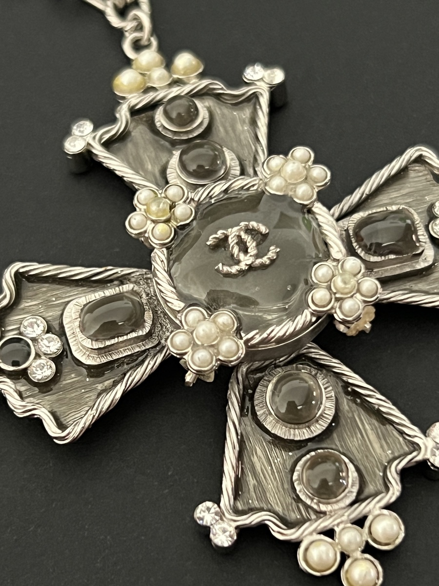 Pendentif Croix Chanel  - Karl Lagerfeld -photo-3