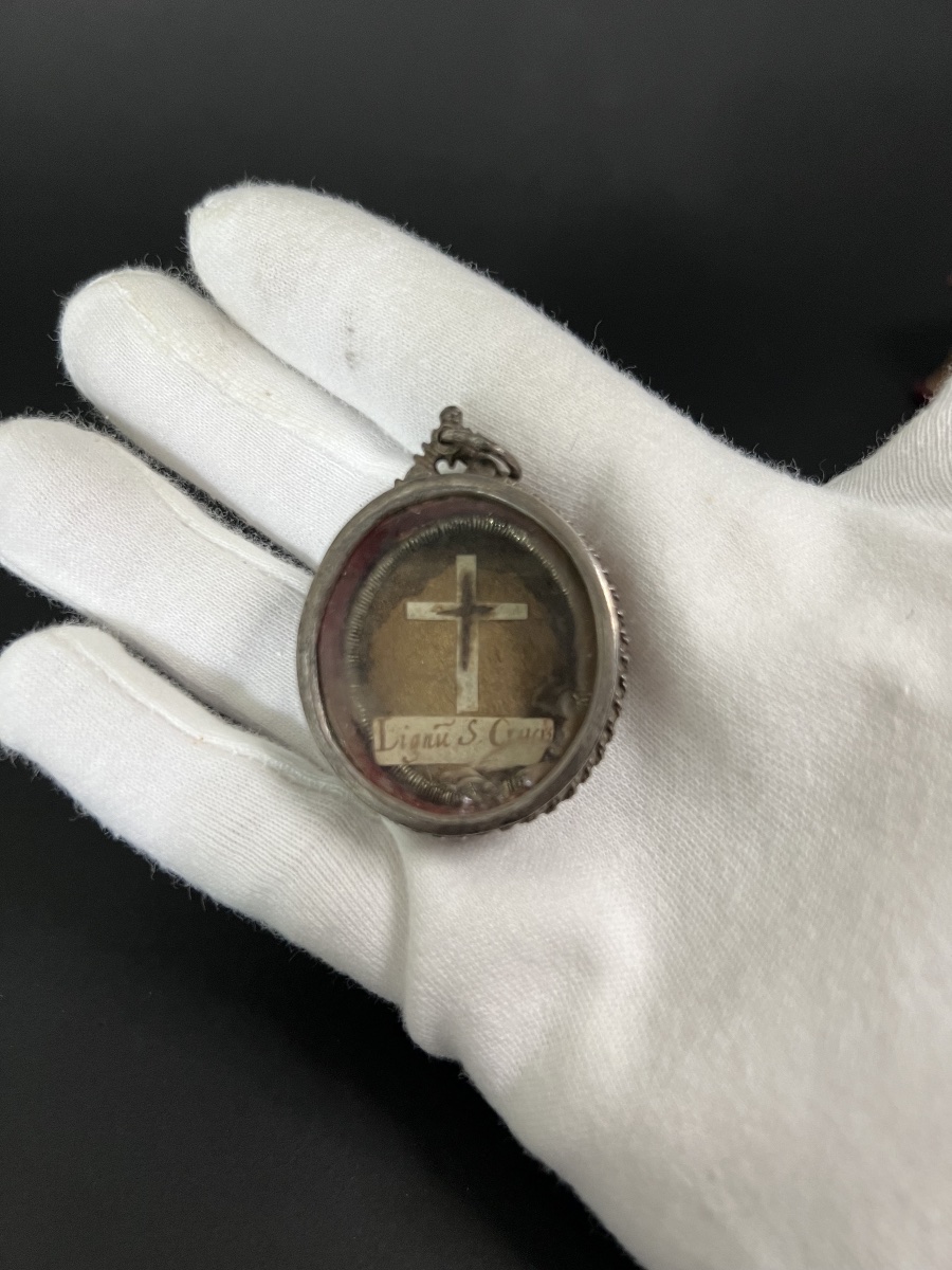 Reliquaire  « Lignum Sanctae Crucis » – Argent – XVIIIe siècle-photo-1