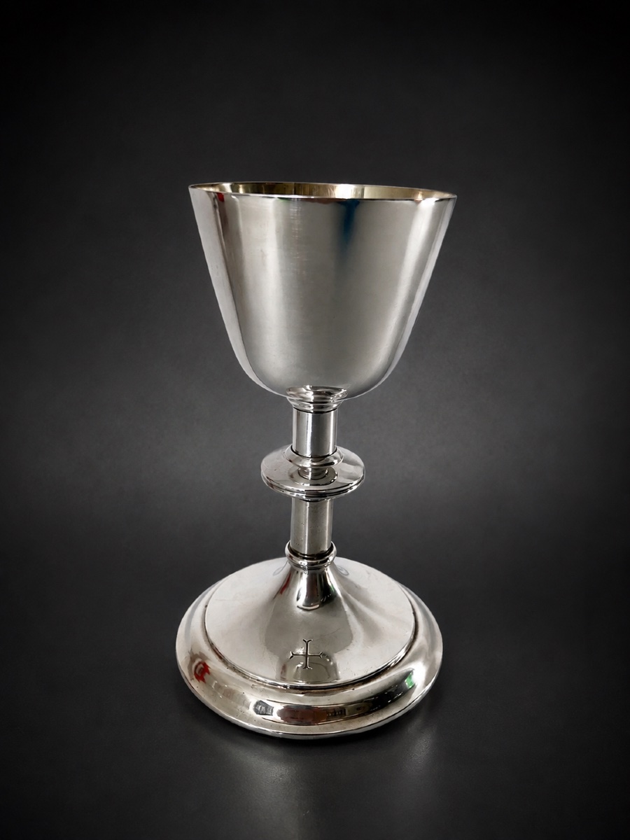 Solid Silver And Vermeil Chalice – A.e. Jones – Birmingham, 1940-photo-2