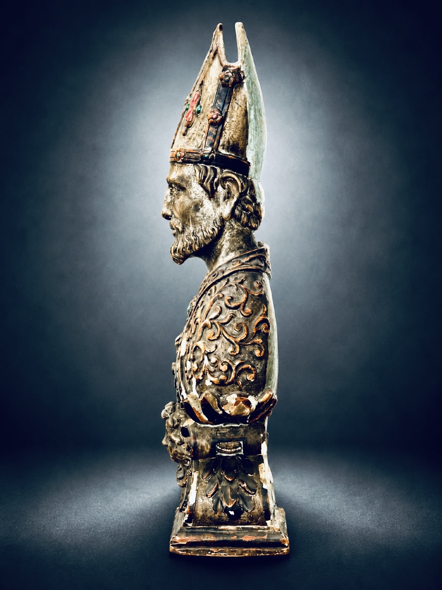 Carved, Lacquered, And Polychrome Wooden Reliquary Bust Of A Bishop – Italy, 18th Century-photo-2