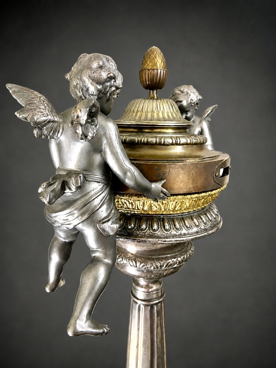 Grande pendule de parquet à cercles tournants aux putti – XIXᵉ siècle – H. 135 cm-photo-4