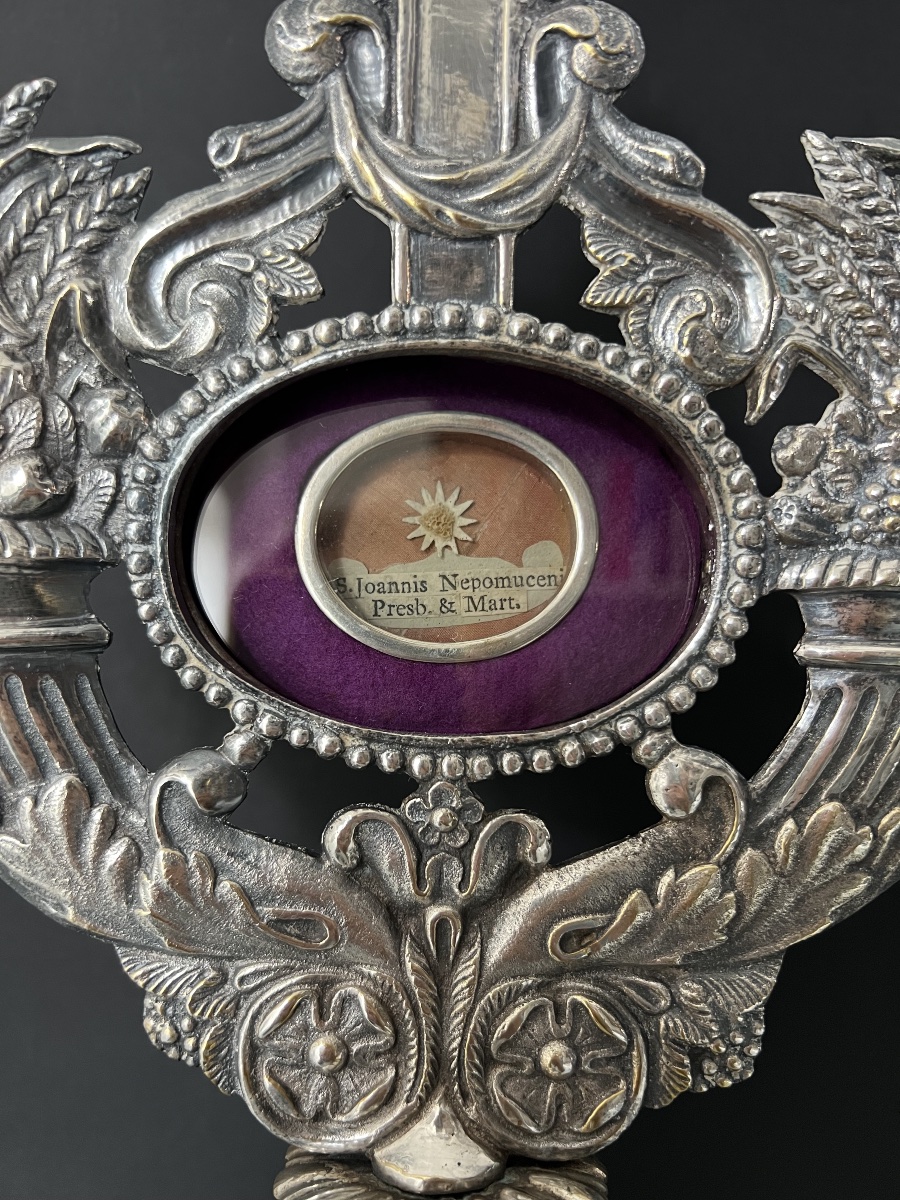 Reliquaire de saint Jean Népomucène  – XVIIIe siècle-photo-4