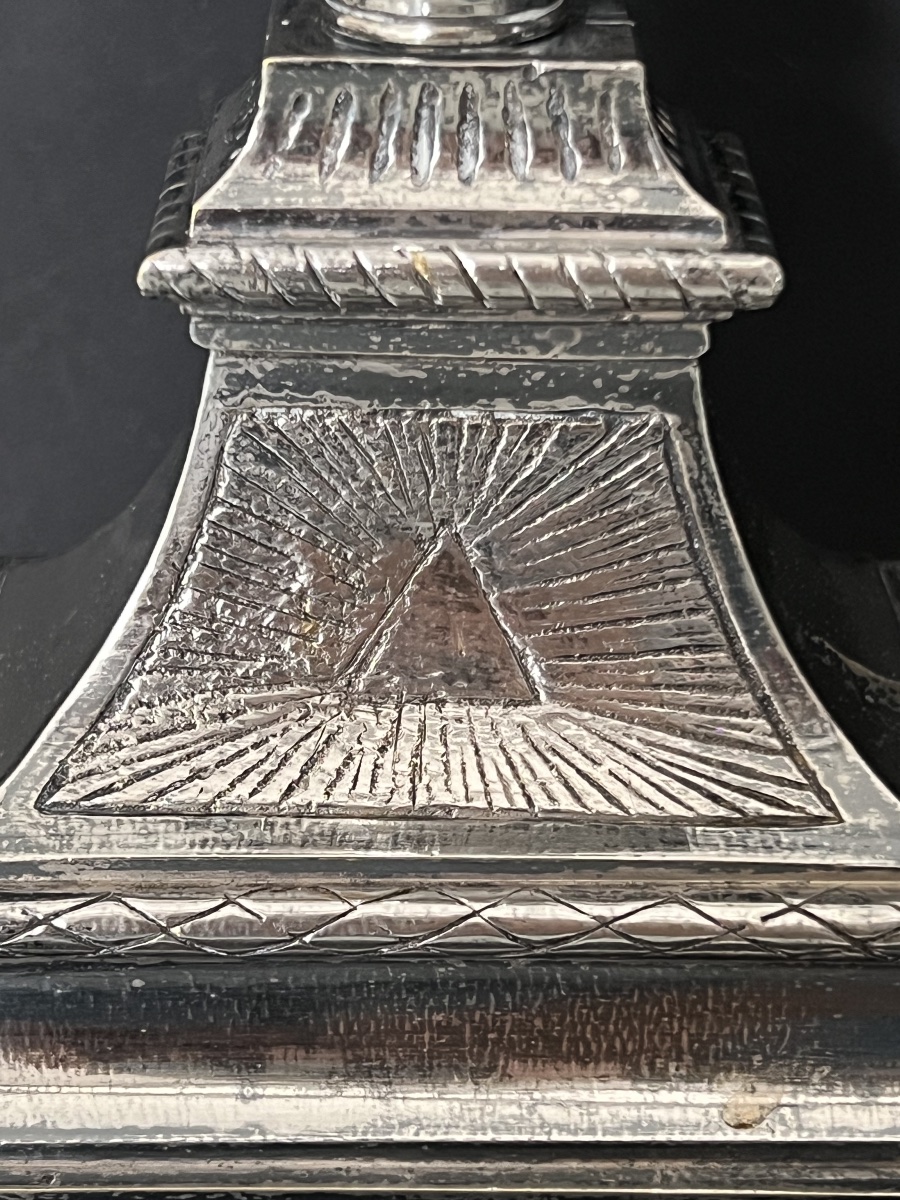 Reliquaire de saint Jean Népomucène  – XVIIIe siècle-photo-7