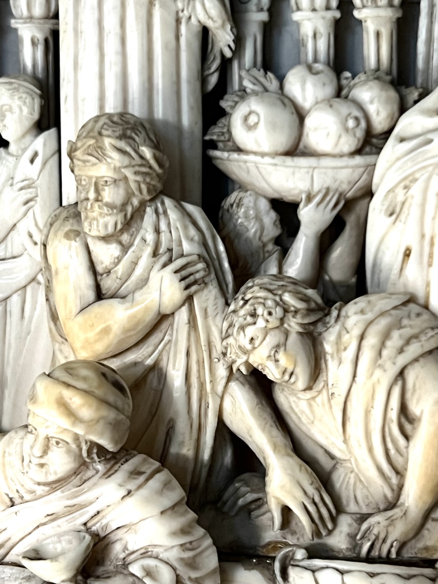 The Wedding At Cana – Important Ivory High Relief – Germany, 18th Century – Cites-photo-5