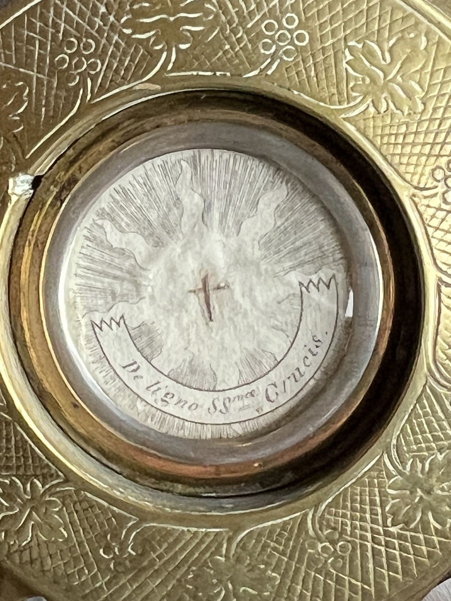 Reliquaire de la Vraie Croix – Laiton doré – Style néogothique – XIXe siècle-photo-3