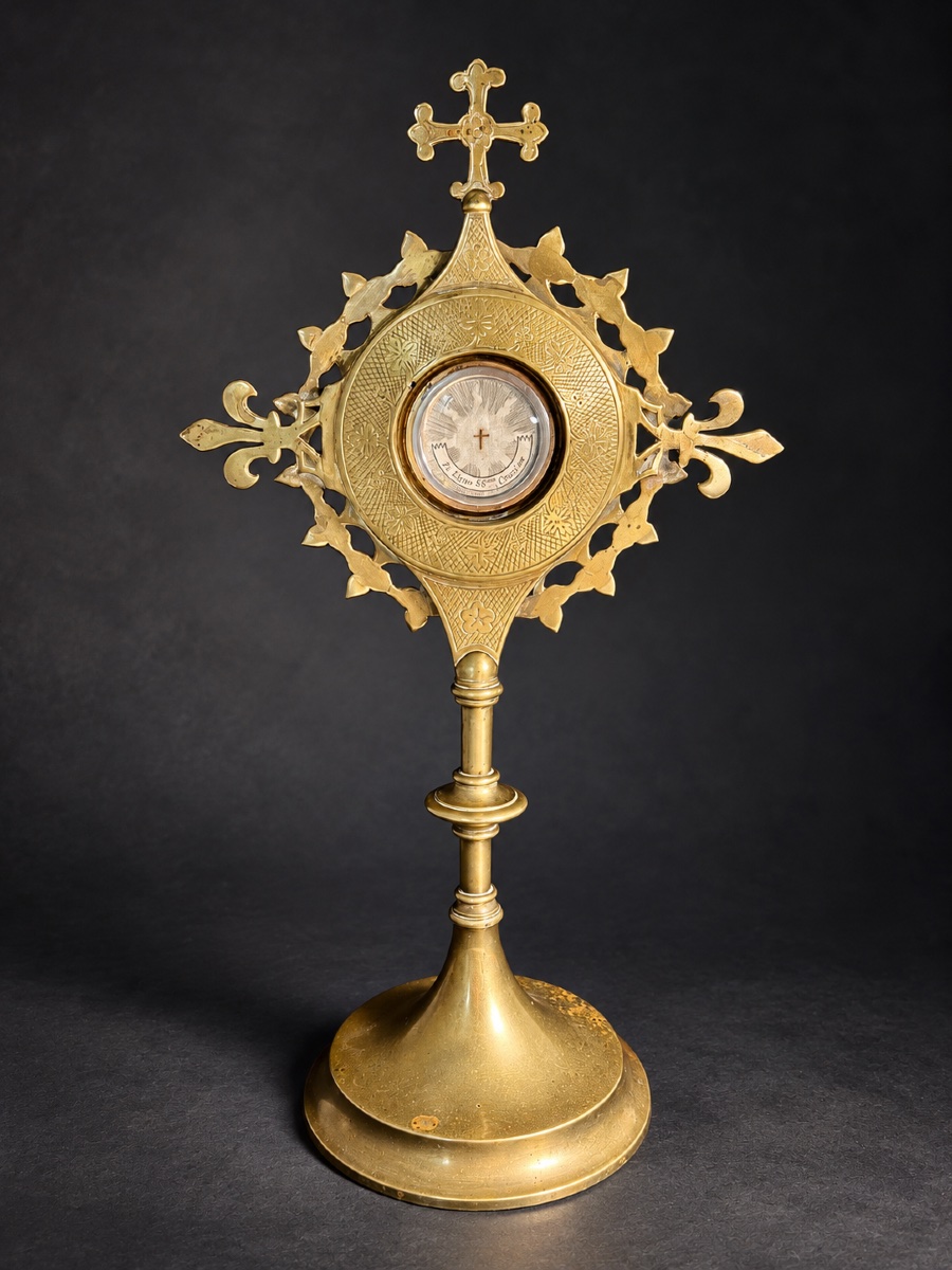 Reliquaire de la Vraie Croix – Laiton doré – Style néogothique – XIXe siècle