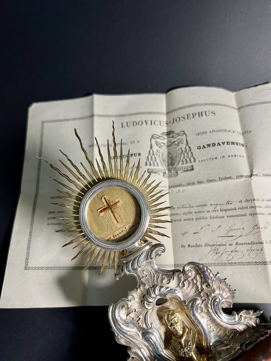 Reliquaire de la Vraie Croix en argent – Authentique épiscopale de 1840 – Sous globe de verre-photo-3