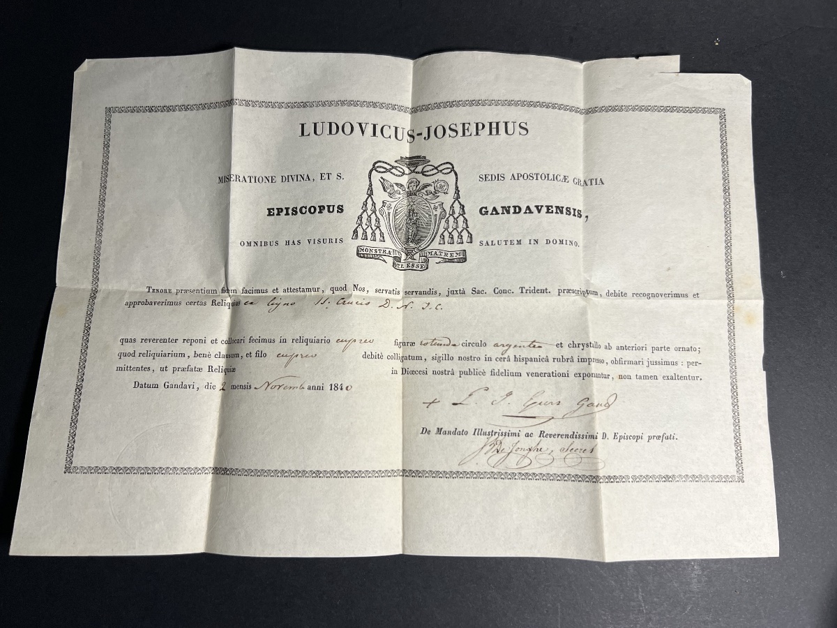 Reliquaire de la Vraie Croix en argent – Authentique épiscopale de 1840 – Sous globe de verre-photo-4