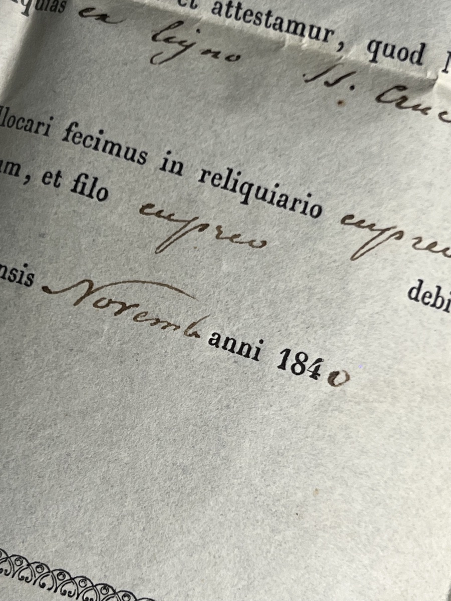Reliquaire de la Vraie Croix en argent – Authentique épiscopale de 1840 – Sous globe de verre-photo-7