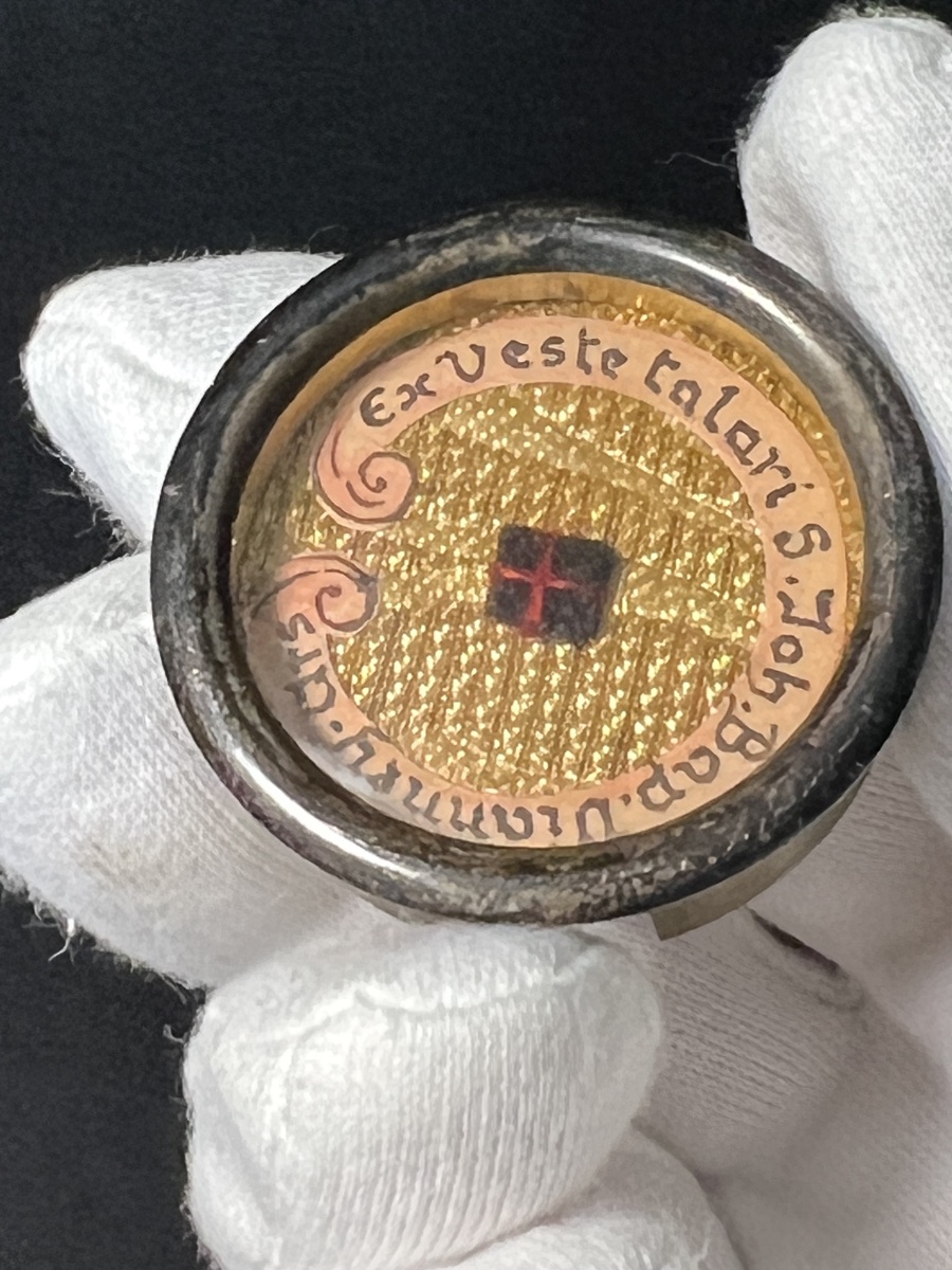 Thèque reliquaire scellée de saint Jean-Marie Vianney, curé d’Ars – Ex Veste Talari-photo-6