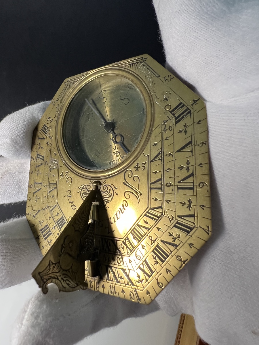 Rare Portable Equinoctial Sundial, Engraved And Nielloed, Signed “menant à Paris,” 17th Century-photo-4