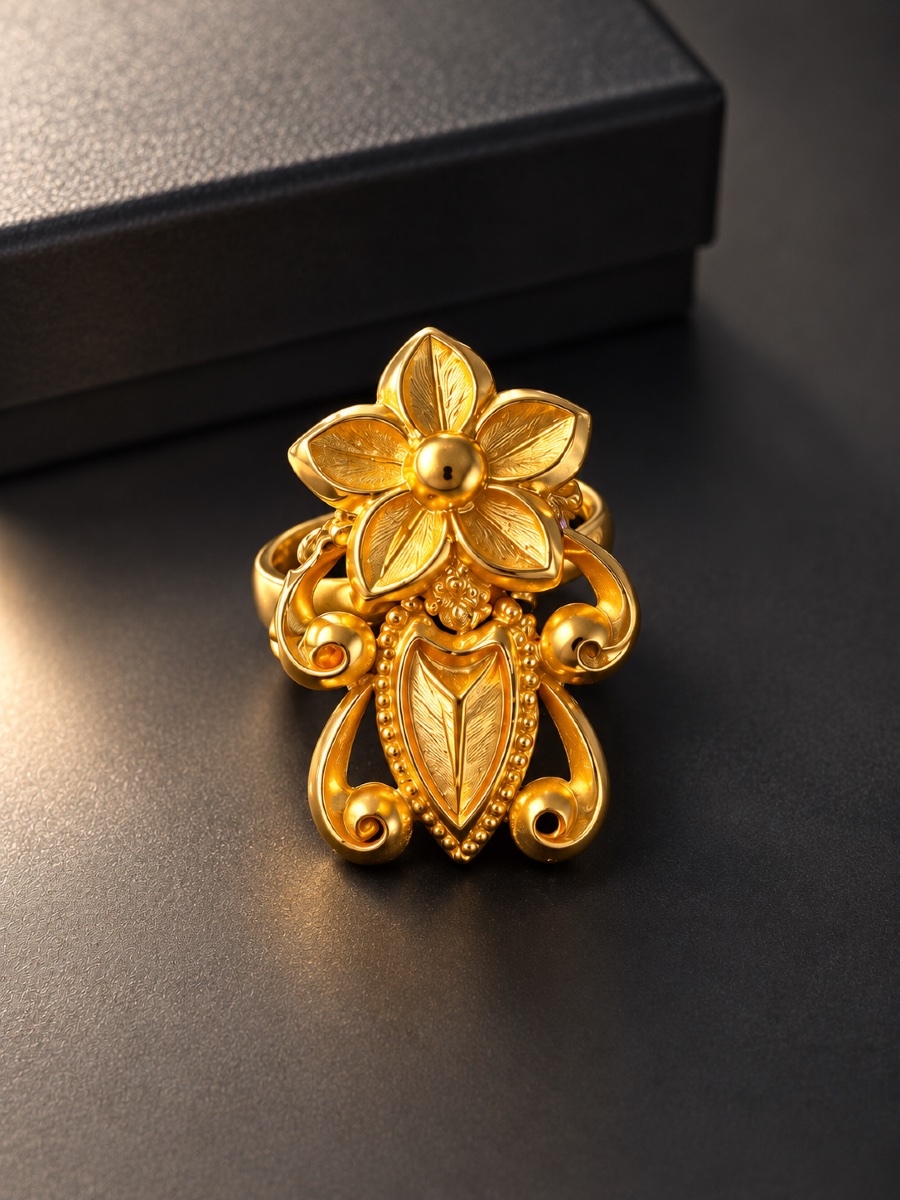 Bague ancienne persane en or jaune 18 carats – Décor floral – Début du XXe siècle-photo-2