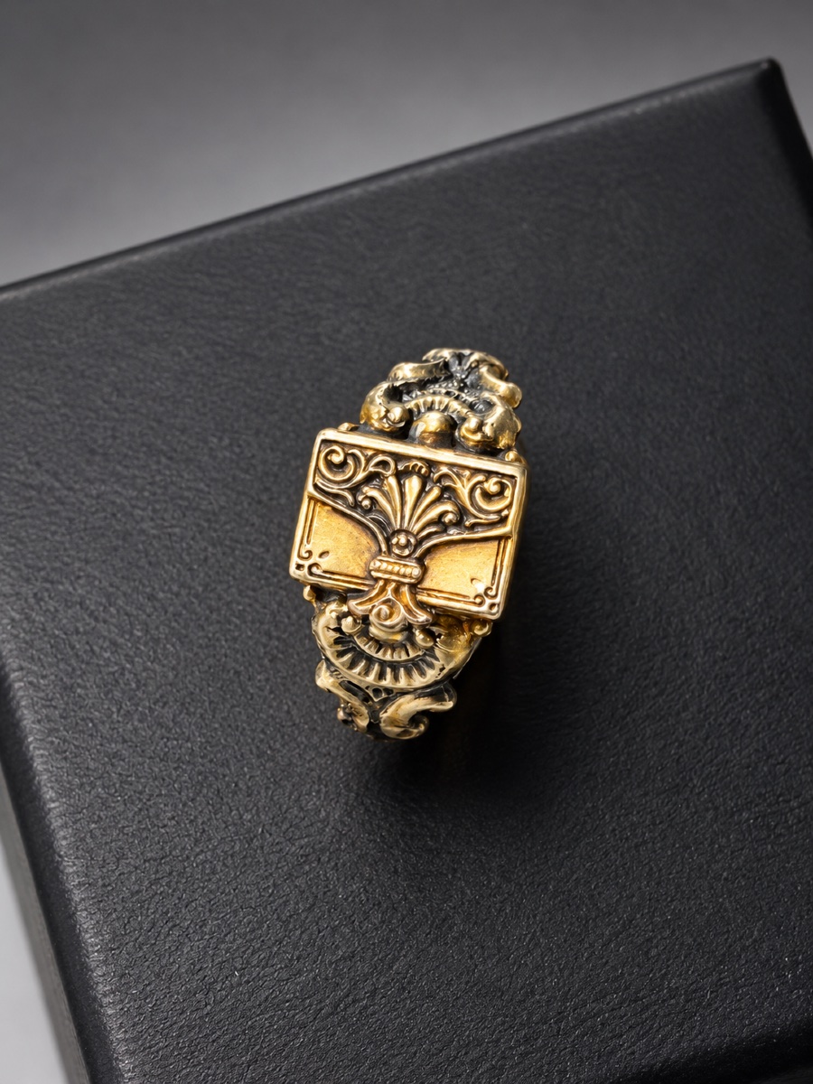 Victorian Gold Secret Ring – So-called “poison” Ring – 19th Century-photo-2