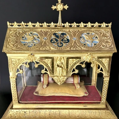 Premiere-Image-1712135